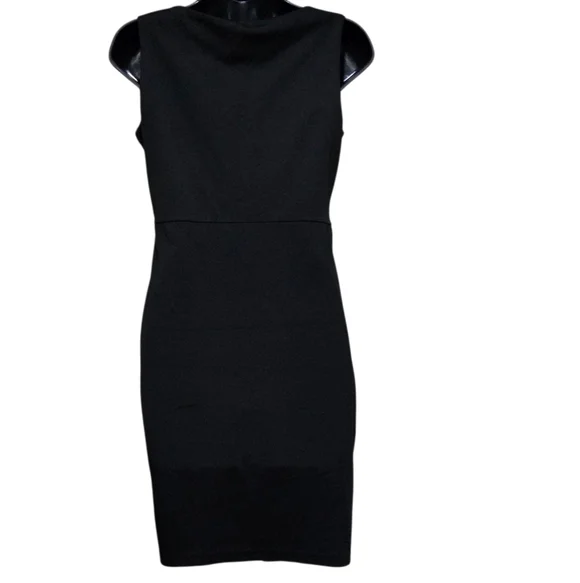 Juniors Elegant Short Black Zipper Dress with Gold Accents Size M - Picture 2 of 7